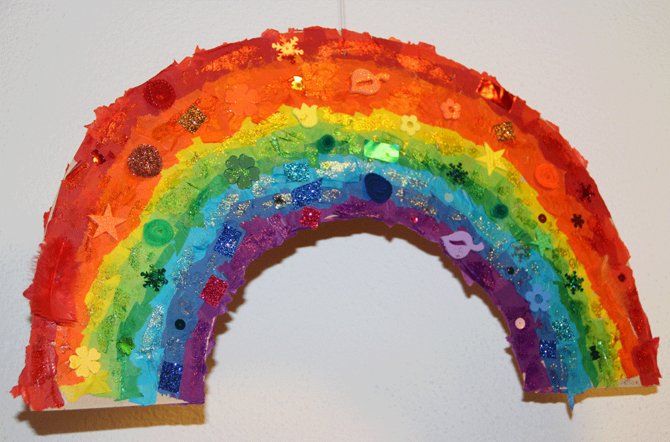 FARBENFROHER Regenbogen im Kindergarten